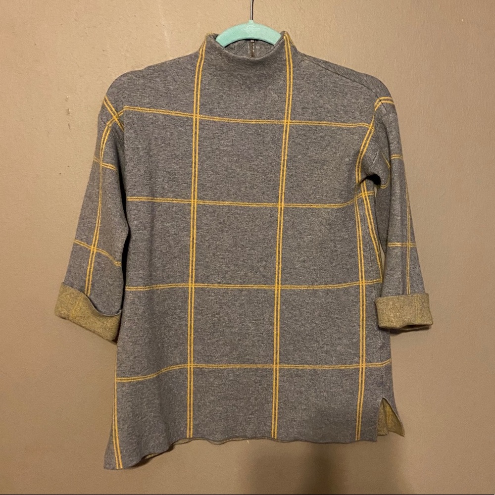 Tahari Mock Neck 3/4 Sleeve Sweater